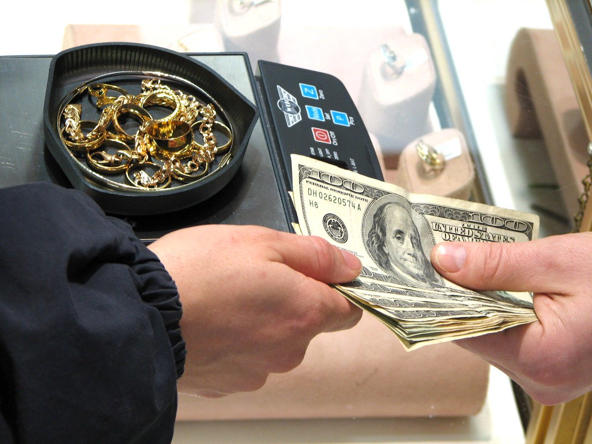 Pawnshops Offer Instant Cash