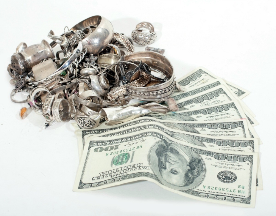 Cash for Silver – Ideal Jewelry and Loan