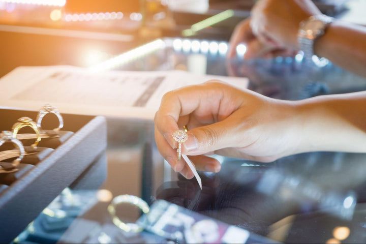 Choosing the Perfect Ring – Ideal Jewelry and Loan