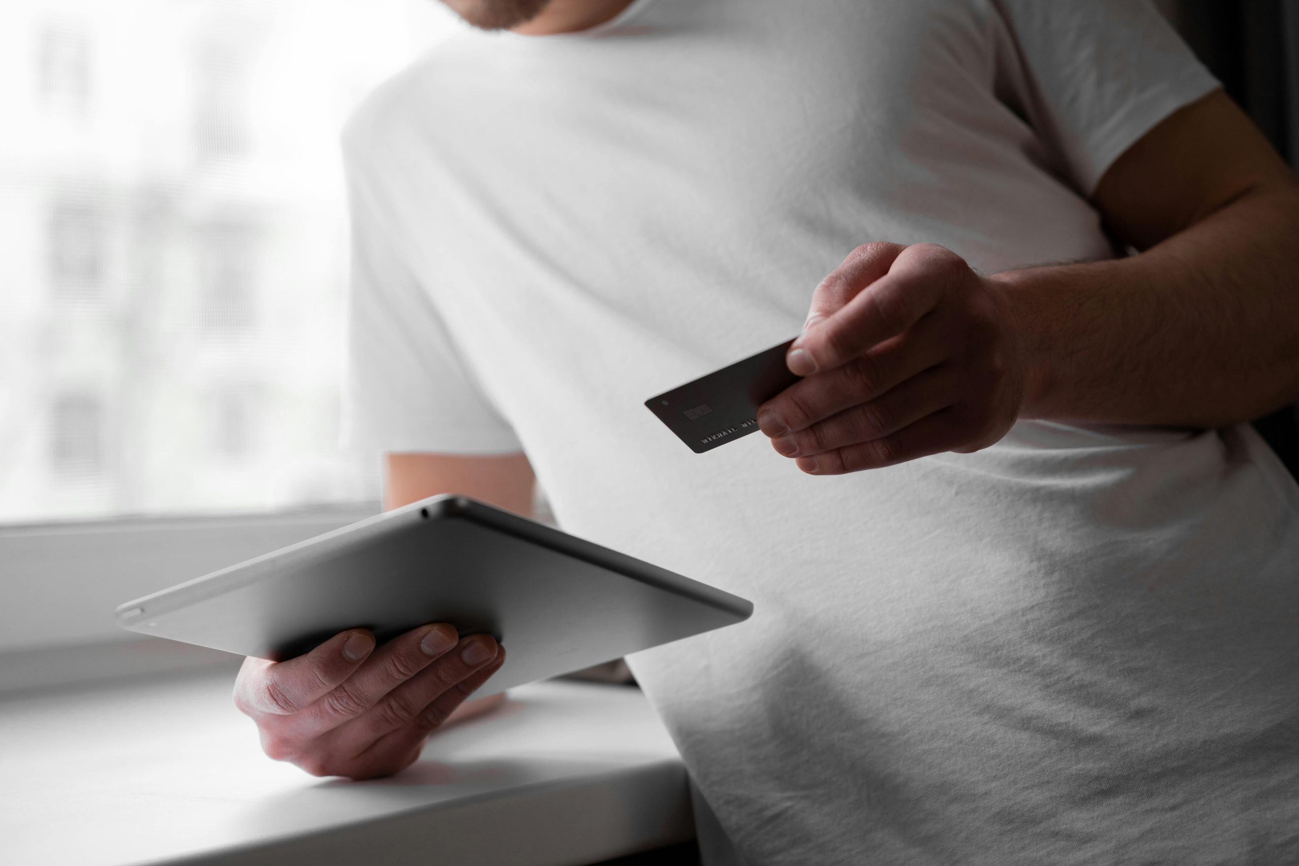 Secure Transactions at Pawn Shops – Ideal Jewelry and Loan